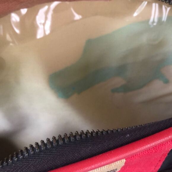 Vintage Lark Nylon and leather travel bag. Stripe trim. - Picture 8 of 10